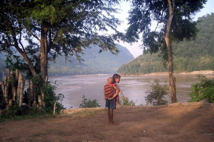 Laos - farmecul aparte al inocentei